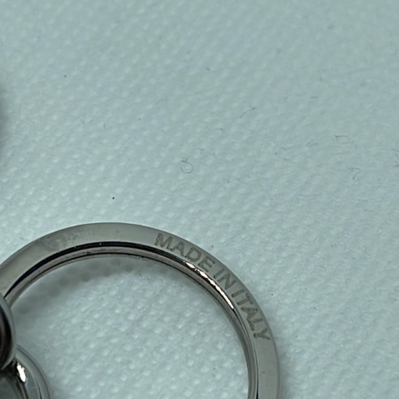 LOUIS VUITTON keychain authentic 100% - Picture 8 of 13